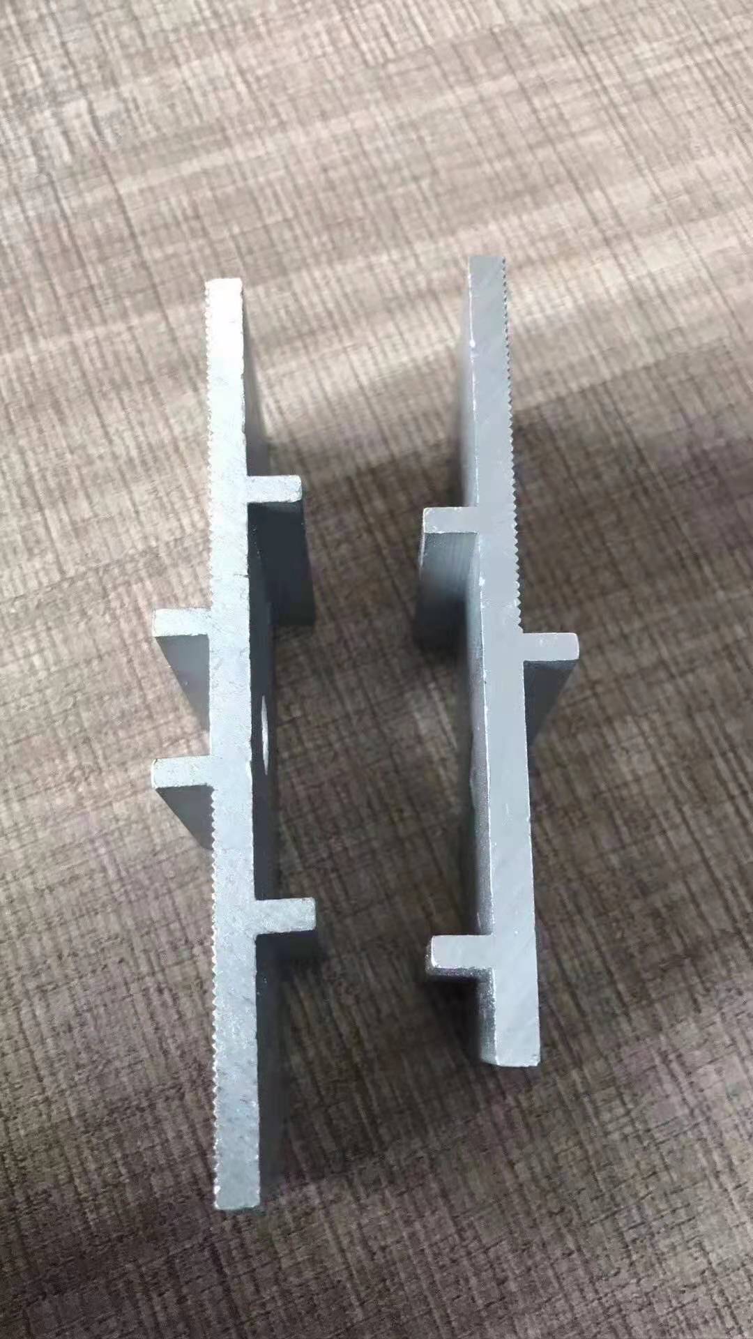 光伏防水支架特點